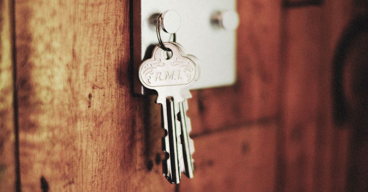 Why a Home Re-Key & Lock Change Is the First Thing You Should Do After Moving — Elizabeth NJ Locksmith
